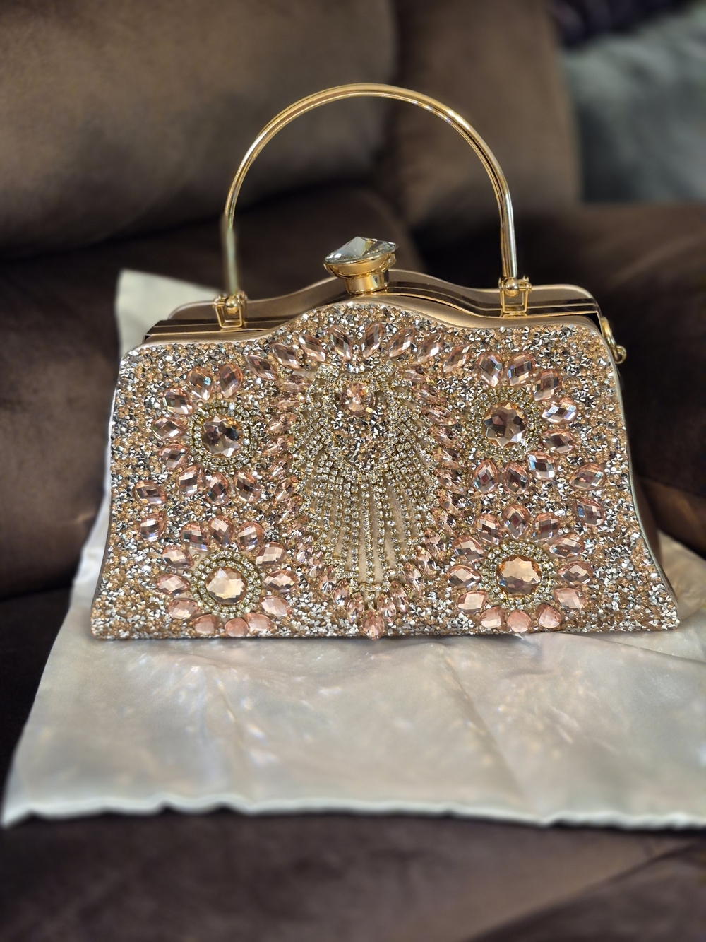 Crystal-Embellished Rose Gold Evening Clutch with Top Handle